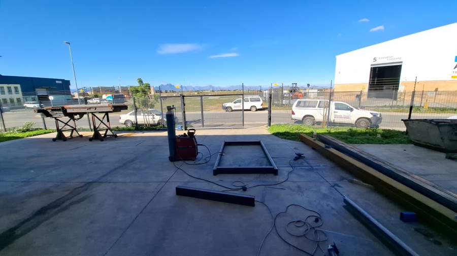 To Let commercial Property for Rent in Fisantekraal Western Cape